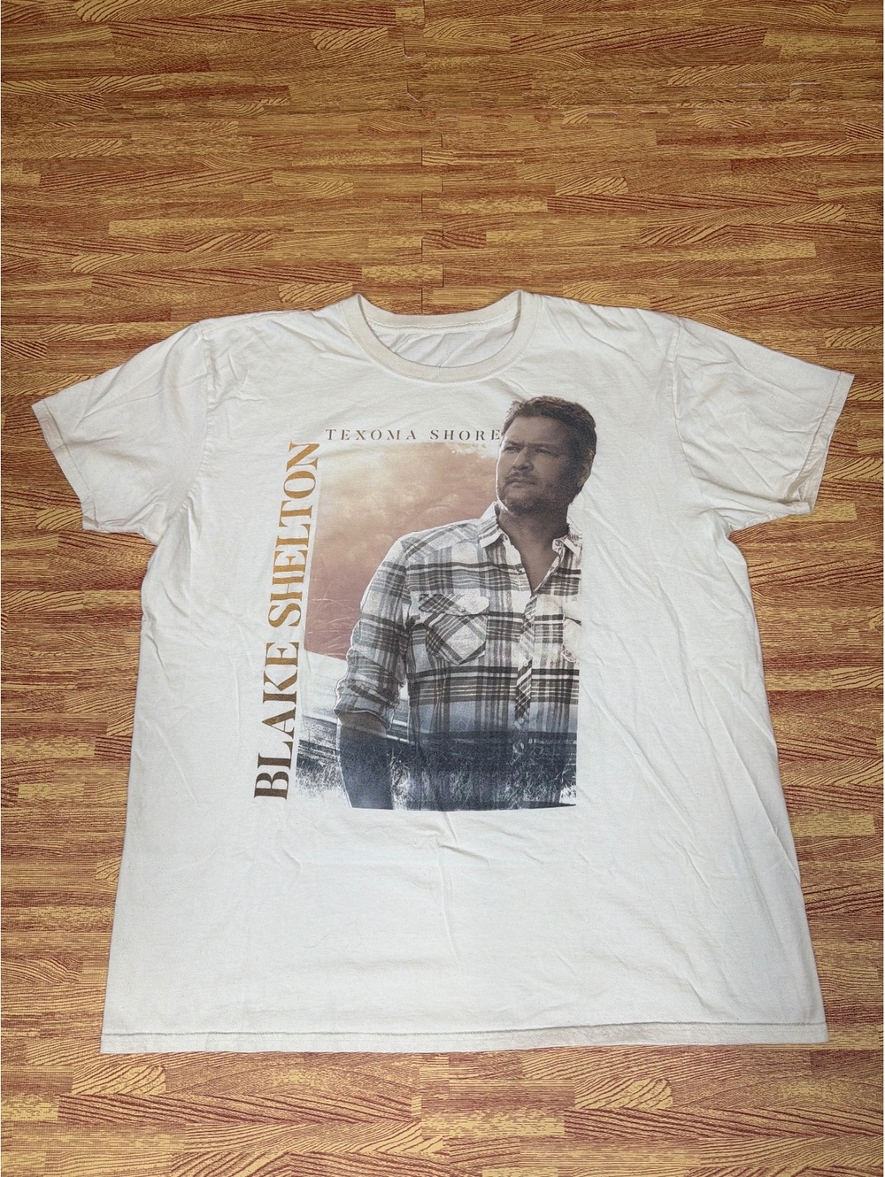Blake Shelton Texoma Shore White Graphic T-Shirt Size Large